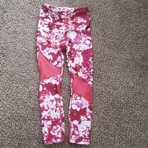 Under Armour compression leggings